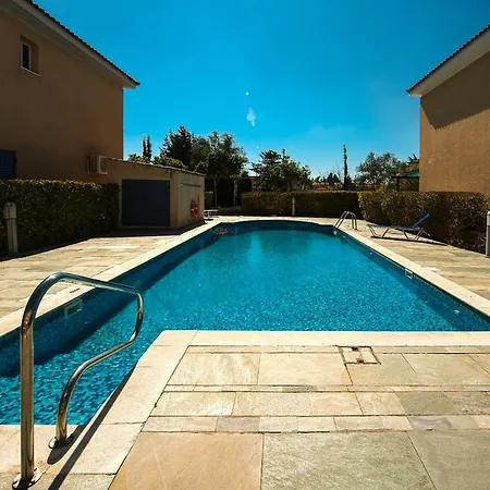 Kolderen Iris Village * Πάφος