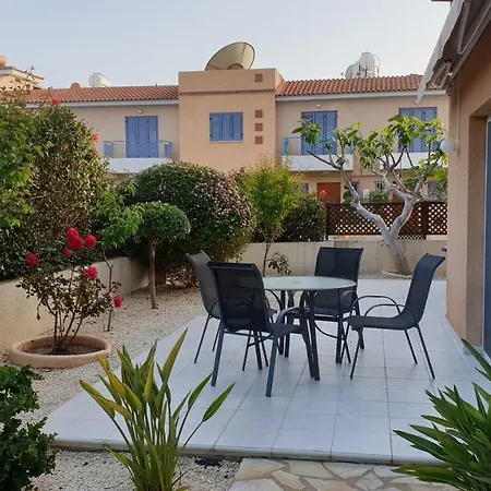 Daire Kolderen Iris Village *